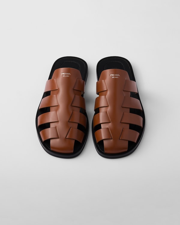 حذاء بكعب فيشرمان من الجلد حذاء بكعب فيشرمان من الجلد