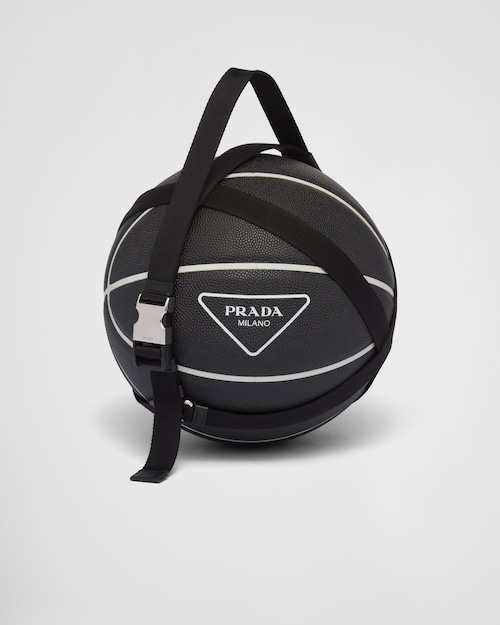 Prada 籃球 1