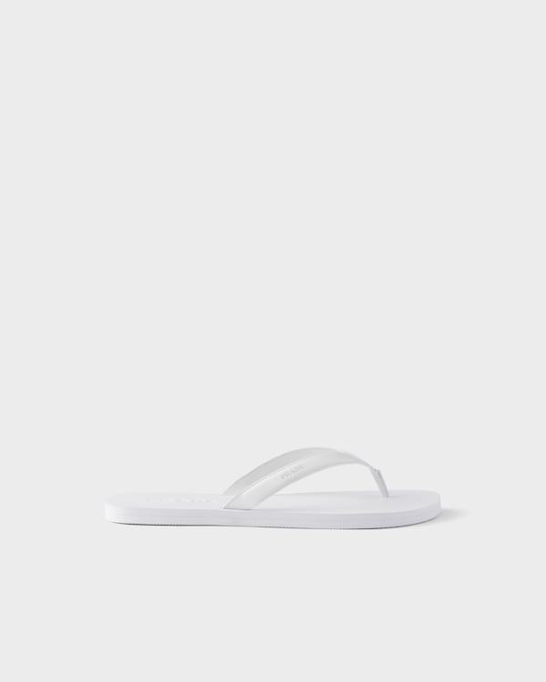 ブラッシュドレザー フリップフロップ - ホワイト ブラッシュドレザー フリップフロップ - ホワイト