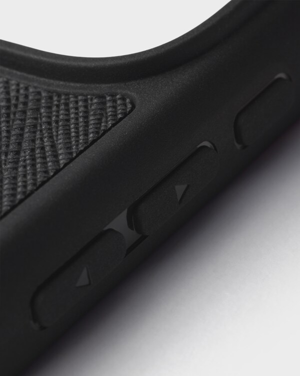 Saffiano leather case for iPhone 17 Pro Max - Black Saffiano leather case for iPhone 17 Pro Max - Black