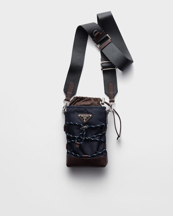 Porta Smartphone Prada Speedrock in Re-Nylon e pelle Porta Smartphone Prada Speedrock in Re-Nylon e pelle