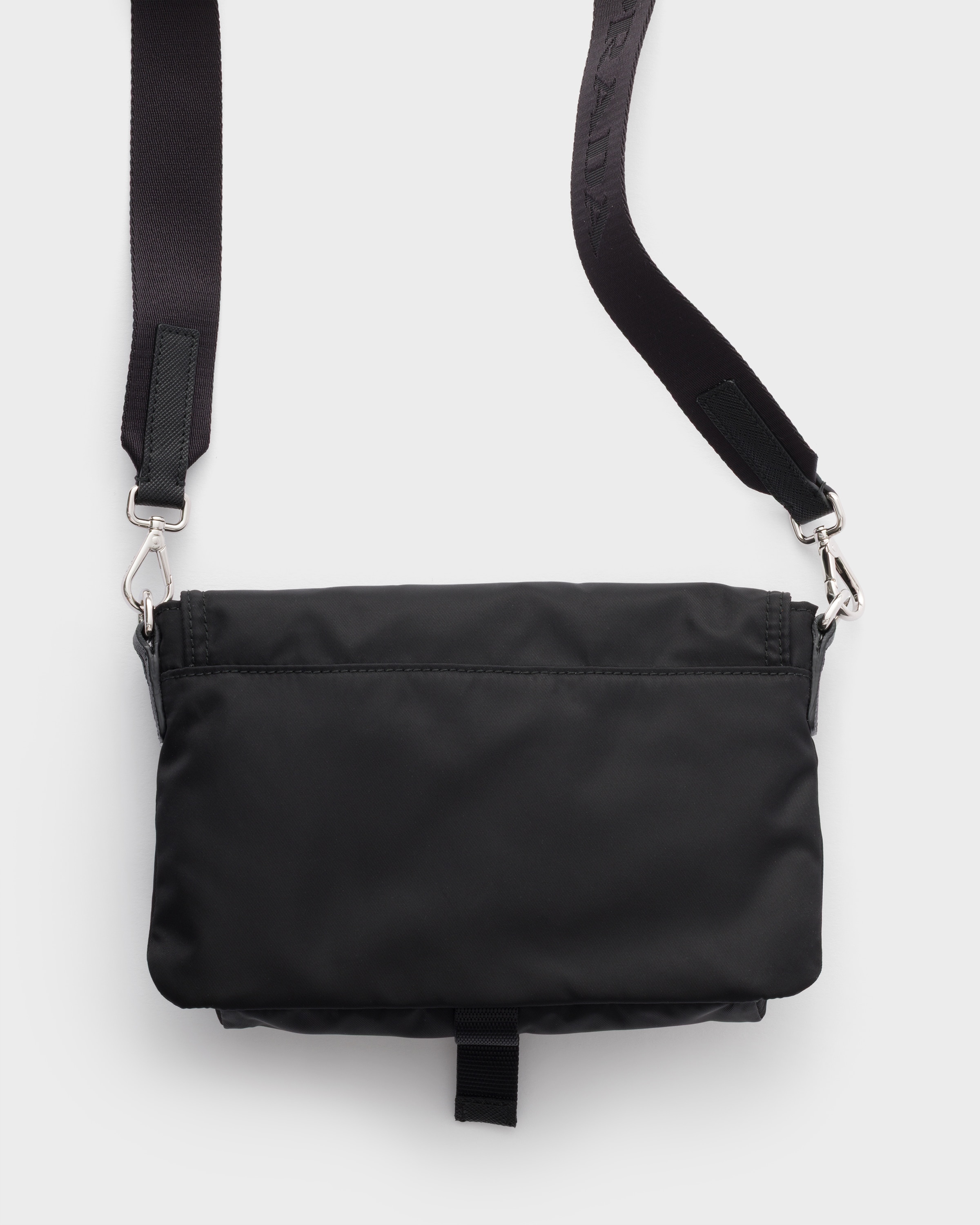 ブラック Re-nylon スマートフォンケース | PRADA - 日本
