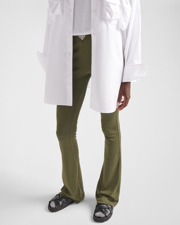 بنطال قطن محبوك مضلع - أخضر مموّه بنطال قطن محبوك مضلع - أخضر مموّه