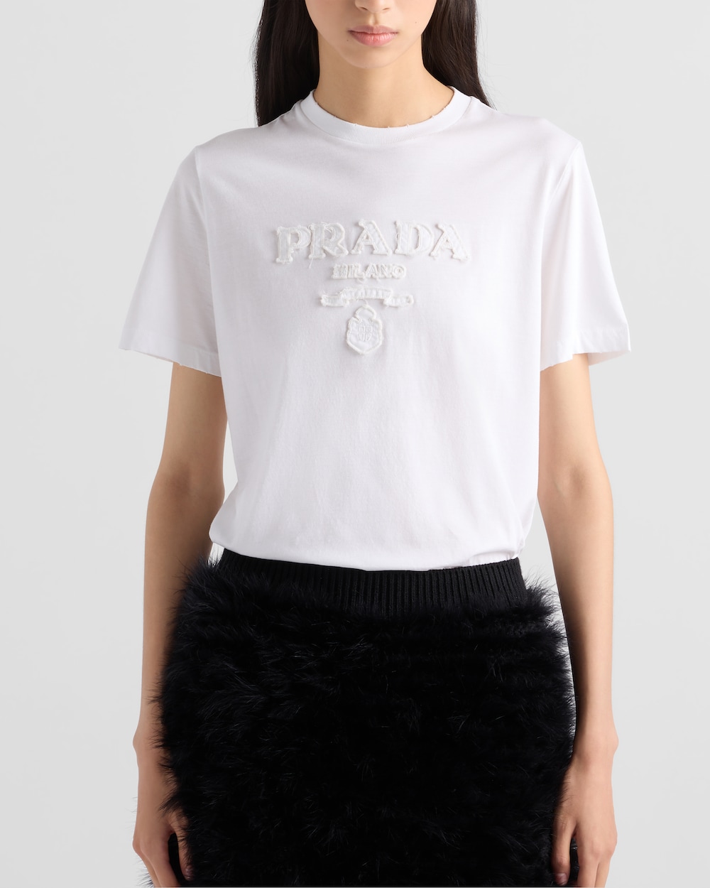 20+ T-shirt bianche perfette per rinnovare il guardaroba! 84 cq5dam.web.hebebed.1000.1000