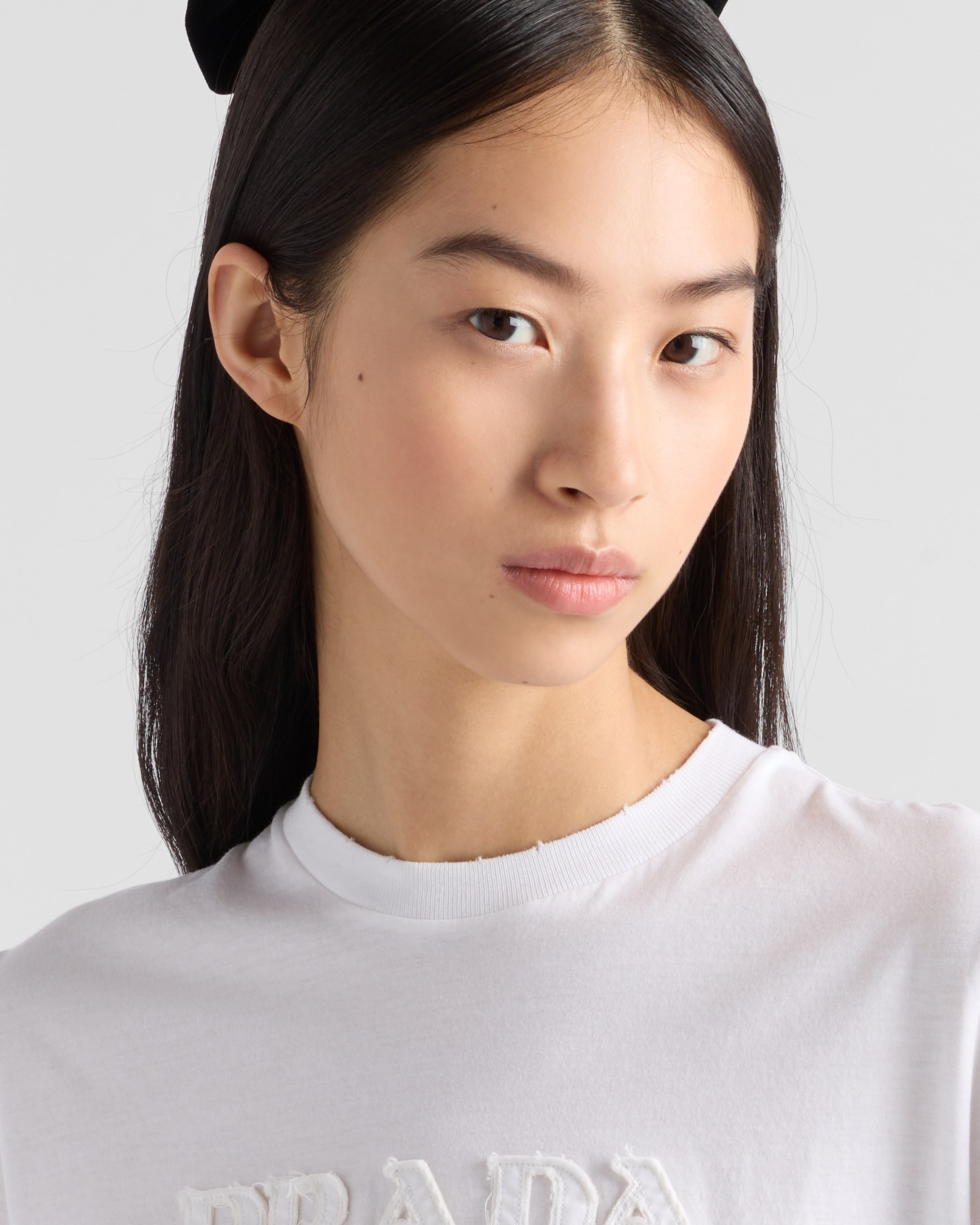 ホワイト エンブロイダリー ジャージー Tシャツ | PRADA