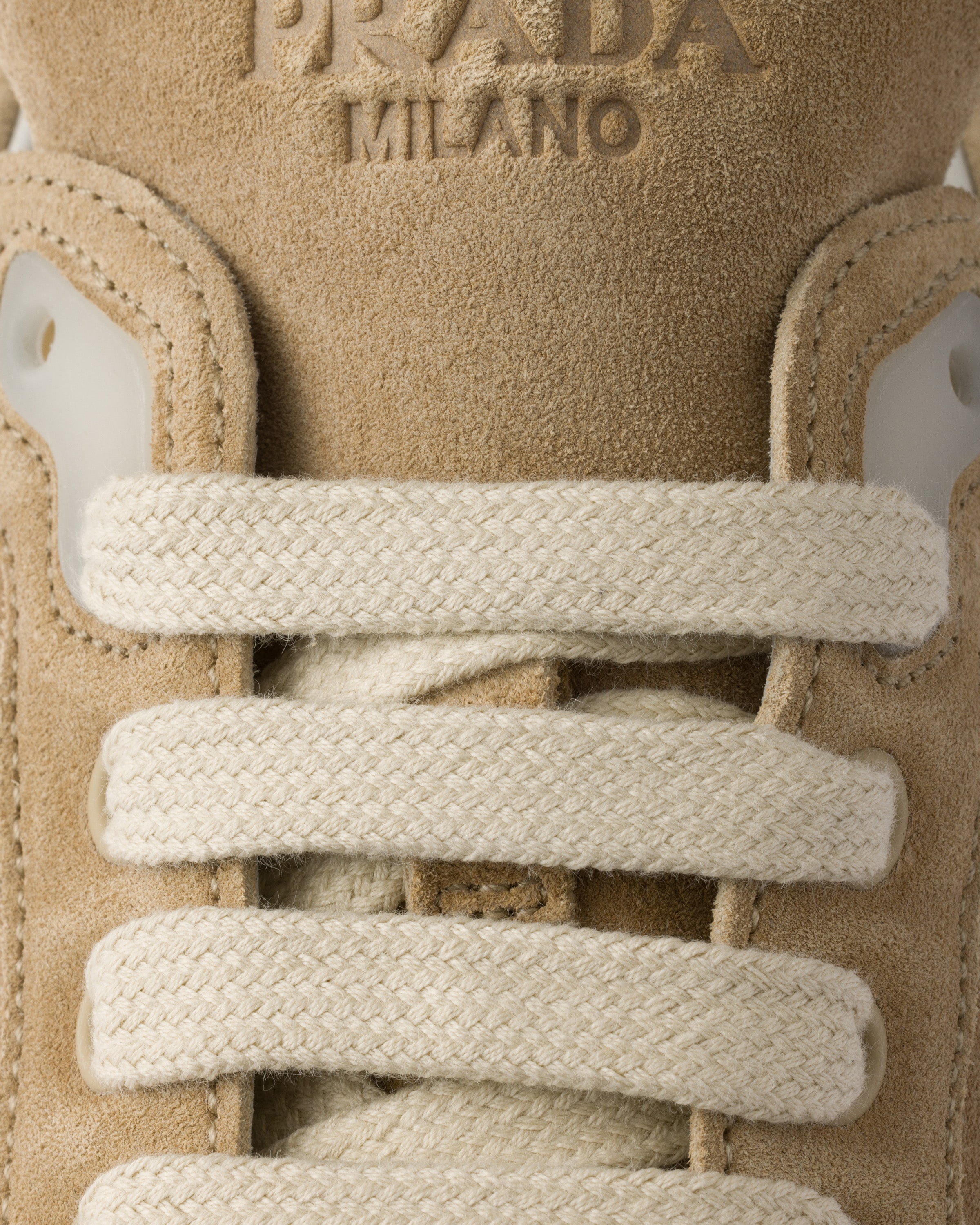 PRADA｜ (4E3400 Z5O F0379) Ecru Prada America's Cup suede sneakers | PRADA