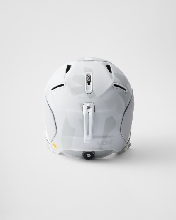 Prada Linea Rossa by Oakley snow helmet - Size M - White Prada Linea Rossa by Oakley snow helmet - Size M - White
