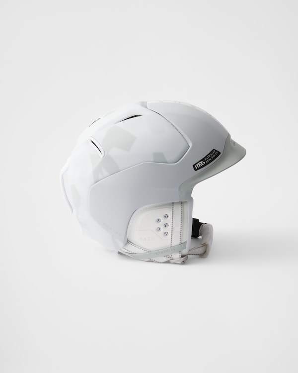 Prada Linea Rossa by Oakley snow helmet - Size M - White Prada Linea Rossa by Oakley snow helmet - Size M - White