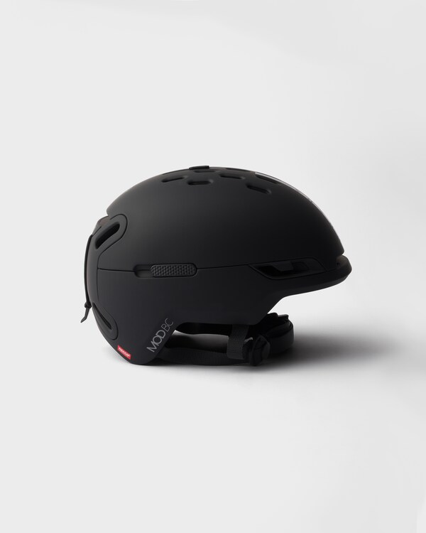 Prada Linea Rossa by Oakley snow helmet - Size M - Matte Black Prada Linea Rossa by Oakley snow helmet - Size M - Matte Black