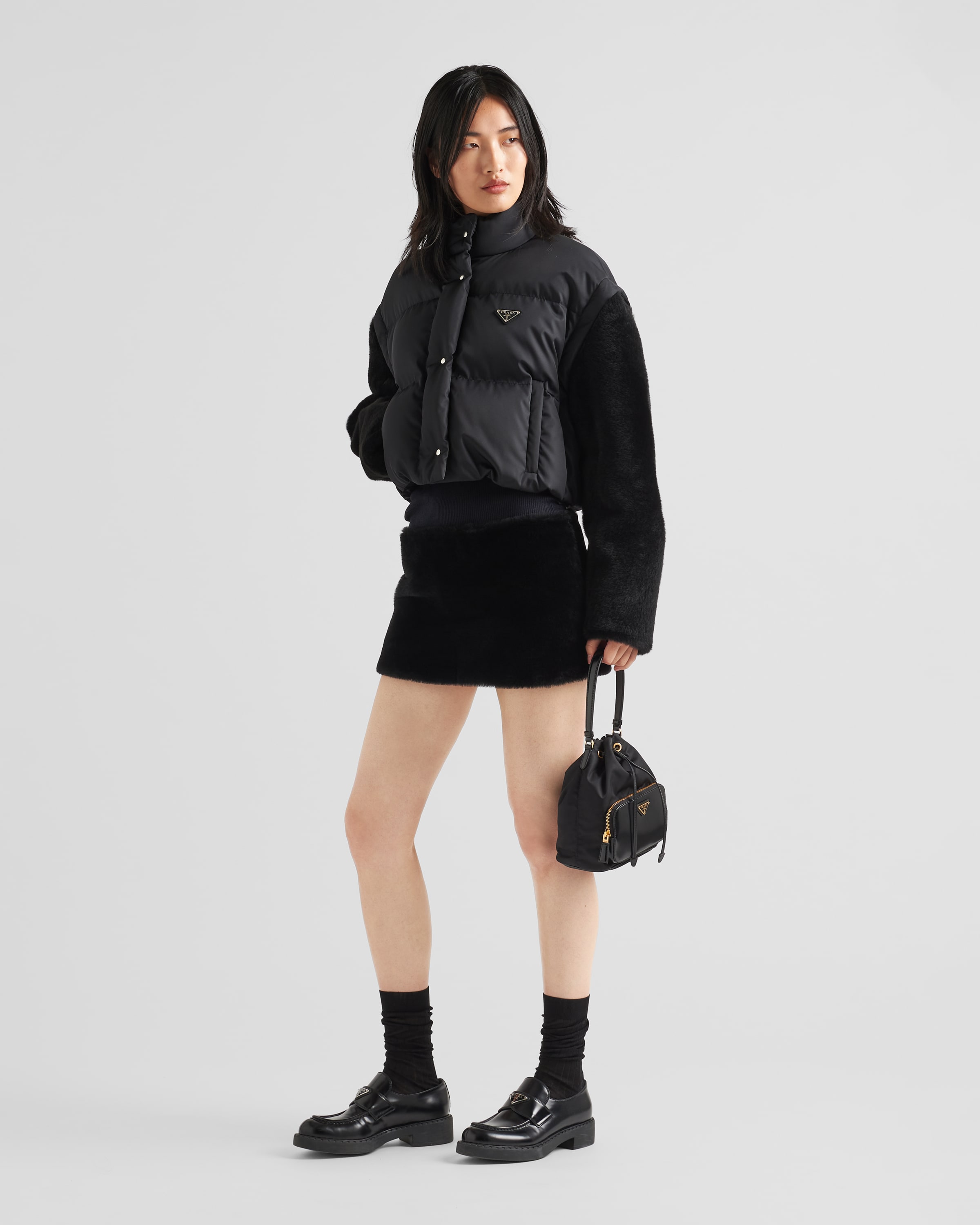 【日本入手困難】プラダ Shearling skirt スカート PRADA(プラダ) スカート(レディース) - 海外通販のBUYMA