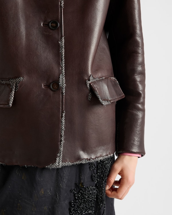 Veste en cuir nappa contrecollé et laine Shetland à motif chevron - Terre De Sienne Veste en cuir nappa contrecollé et laine Shetland à motif chevron - Terre De Sienne