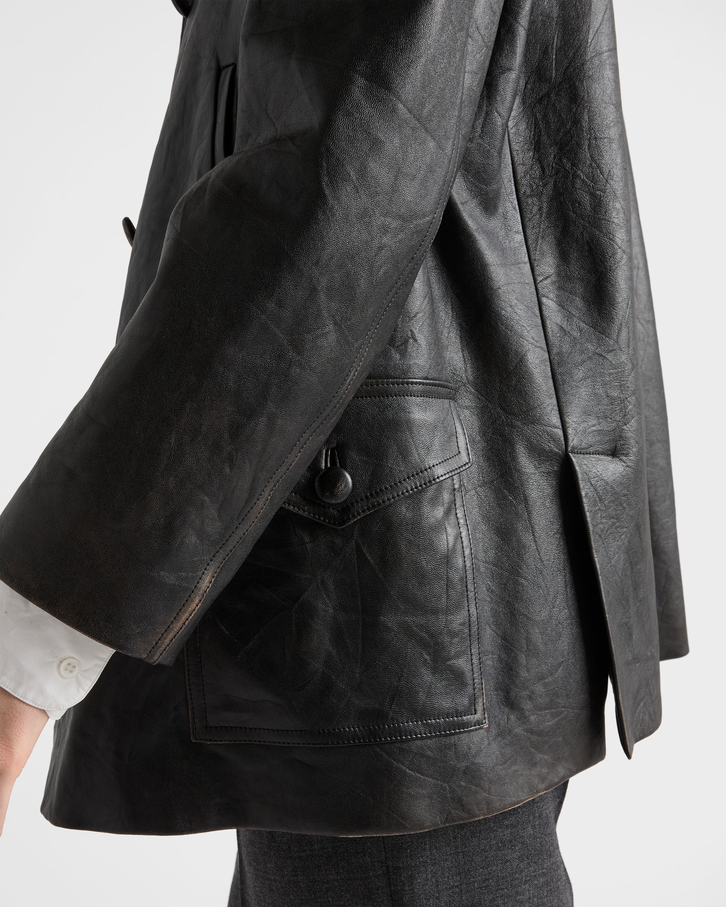 ブラック ダブルブレスト ナッパレザー カバンジャケット | PRADA