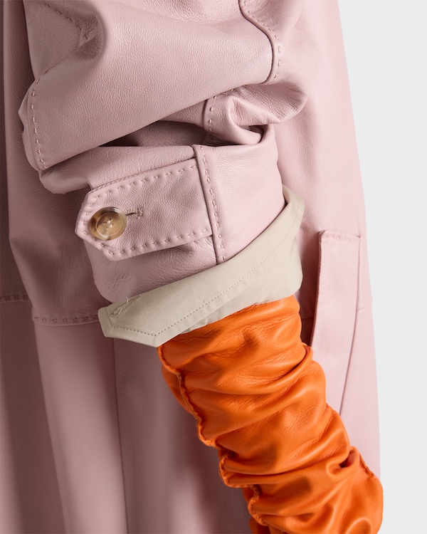 معطف من جلد نابا - زهري مَرْمَري معطف من جلد نابا - زهري مَرْمَري