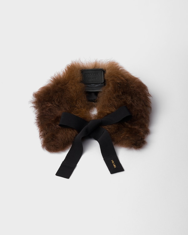 Shearling collar Shearling collar