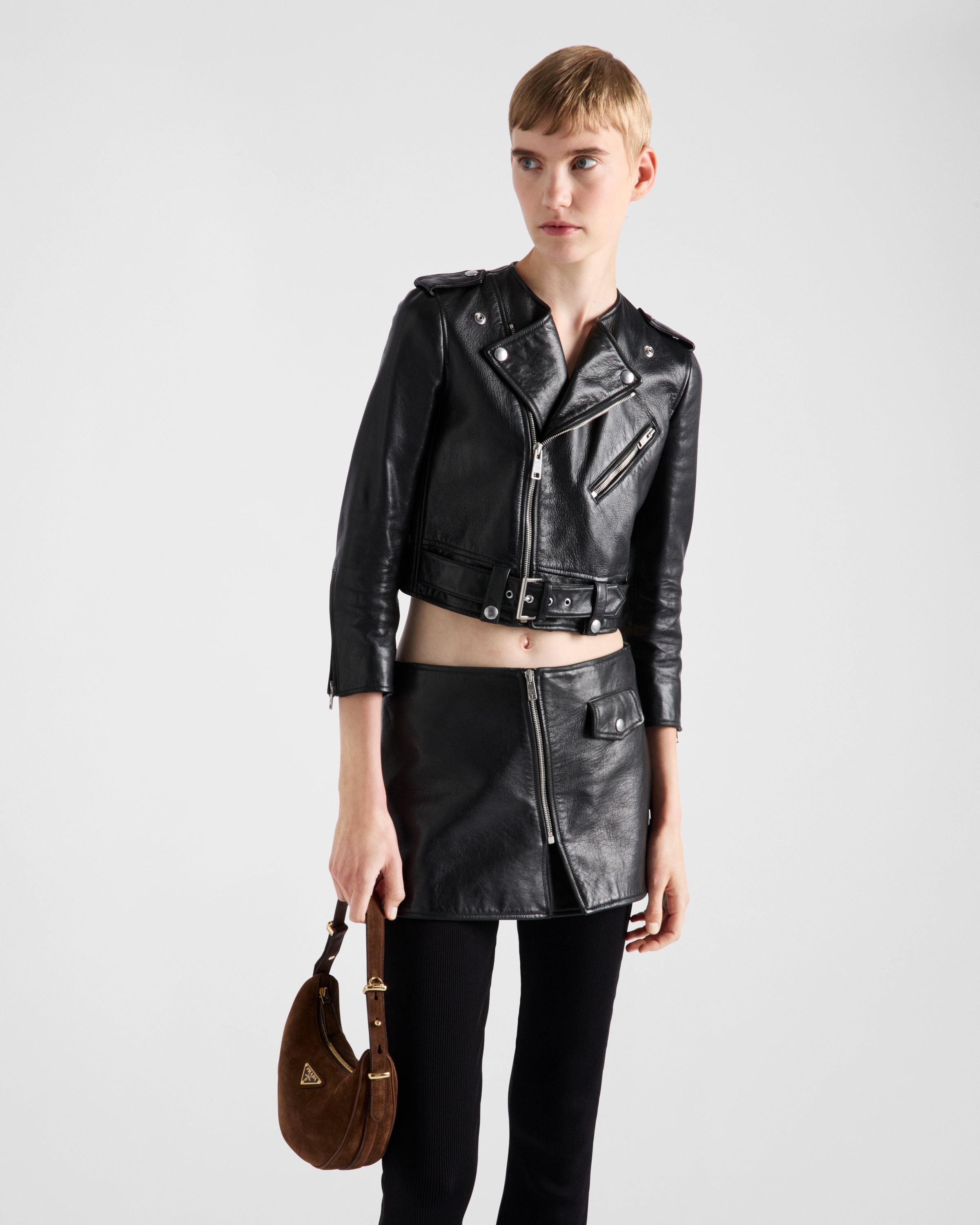 Prada Cropped Leather Jacket In Schwarz