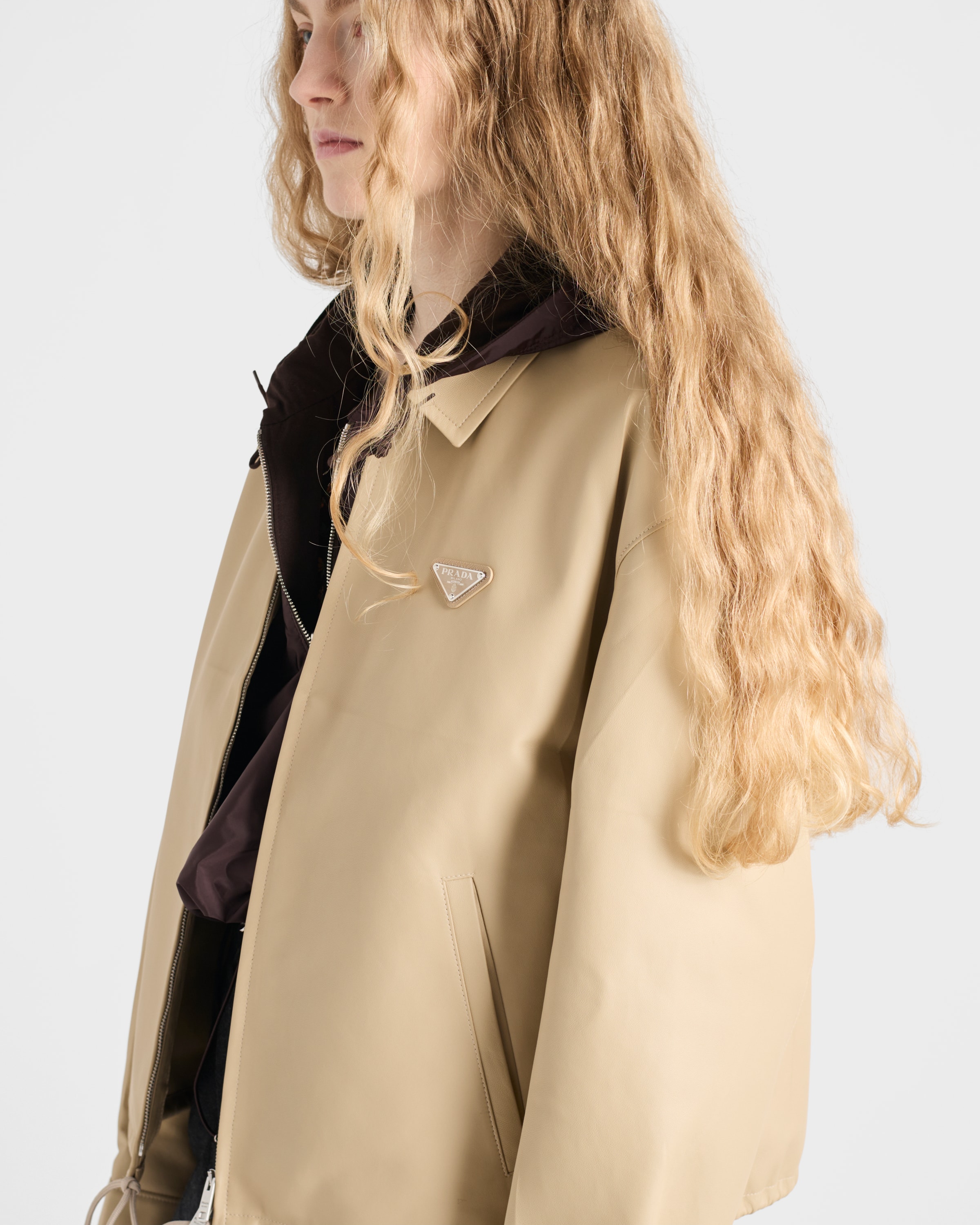 サンドベージュ ナッパレザー ブルゾンジャケット | PRADA