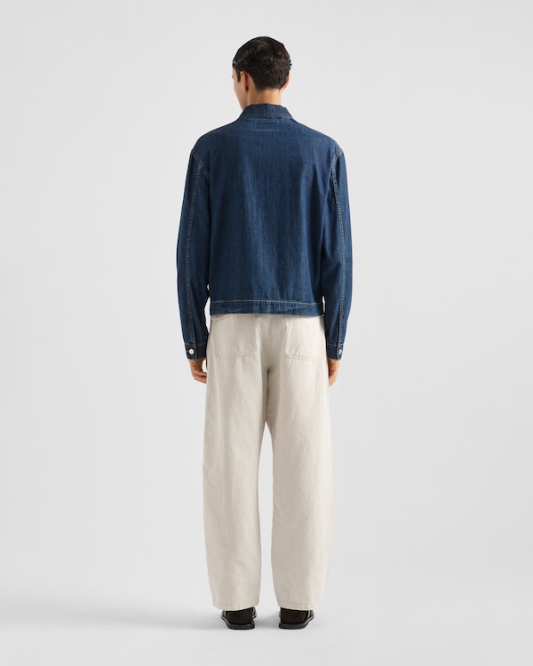 Veste zippée légère en denim  Veste zippée légère en denim