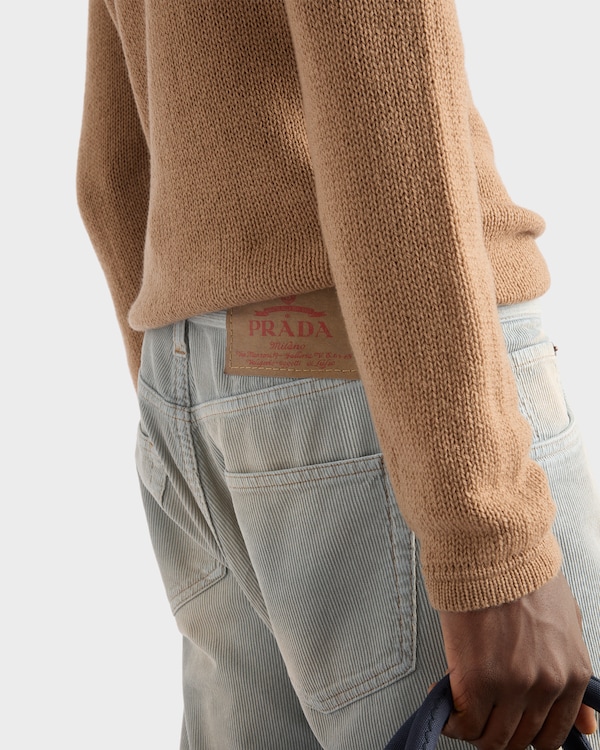 Jeans in velluto a coste Jeans in velluto a coste