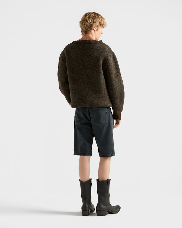 Bermuda em denim Bermuda em denim