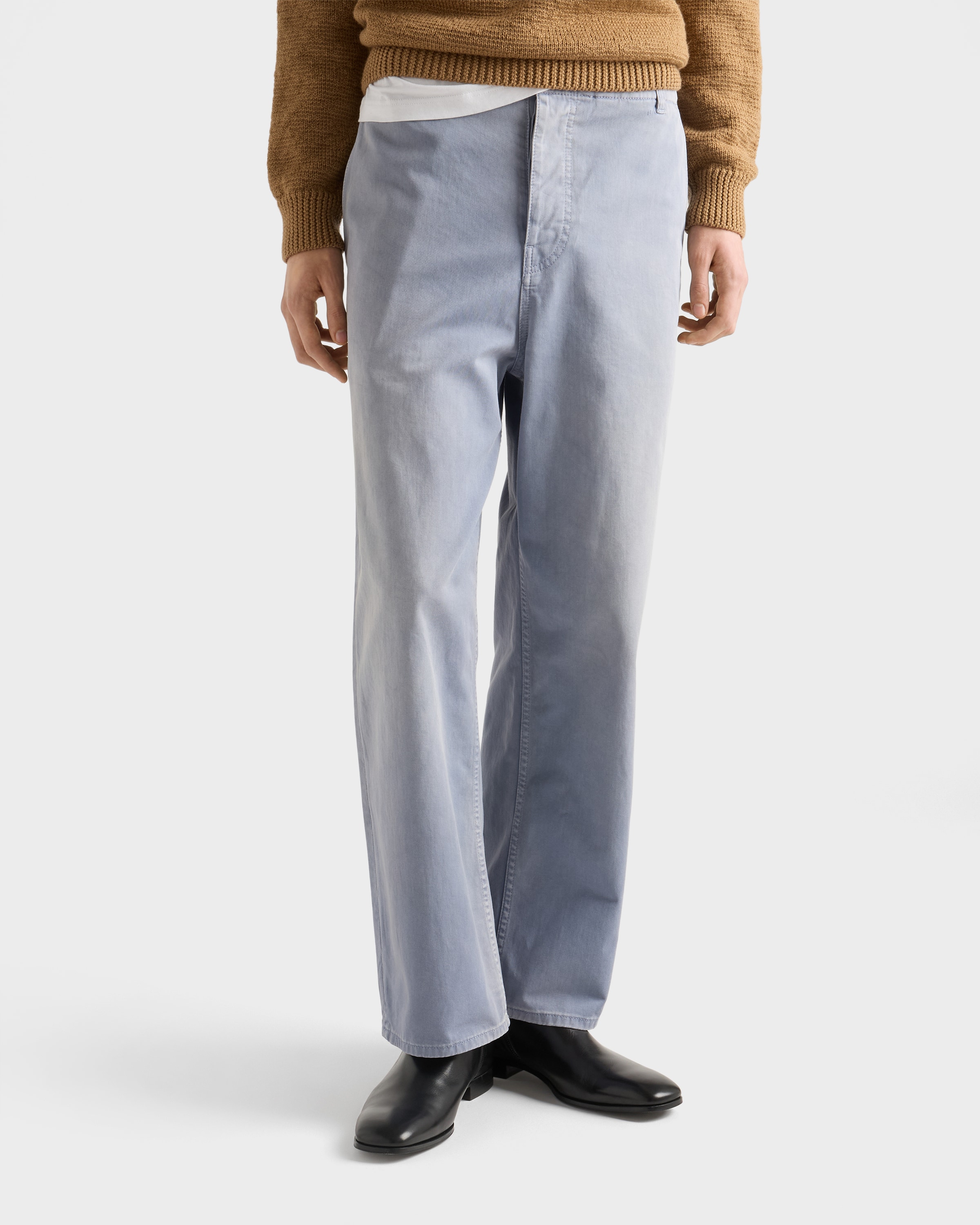 【PRADA】テーパードスラックス　ライトブルー　バーズアイ　イタリア製 Blue Gray Washed gabardine pants | PRADA - United States