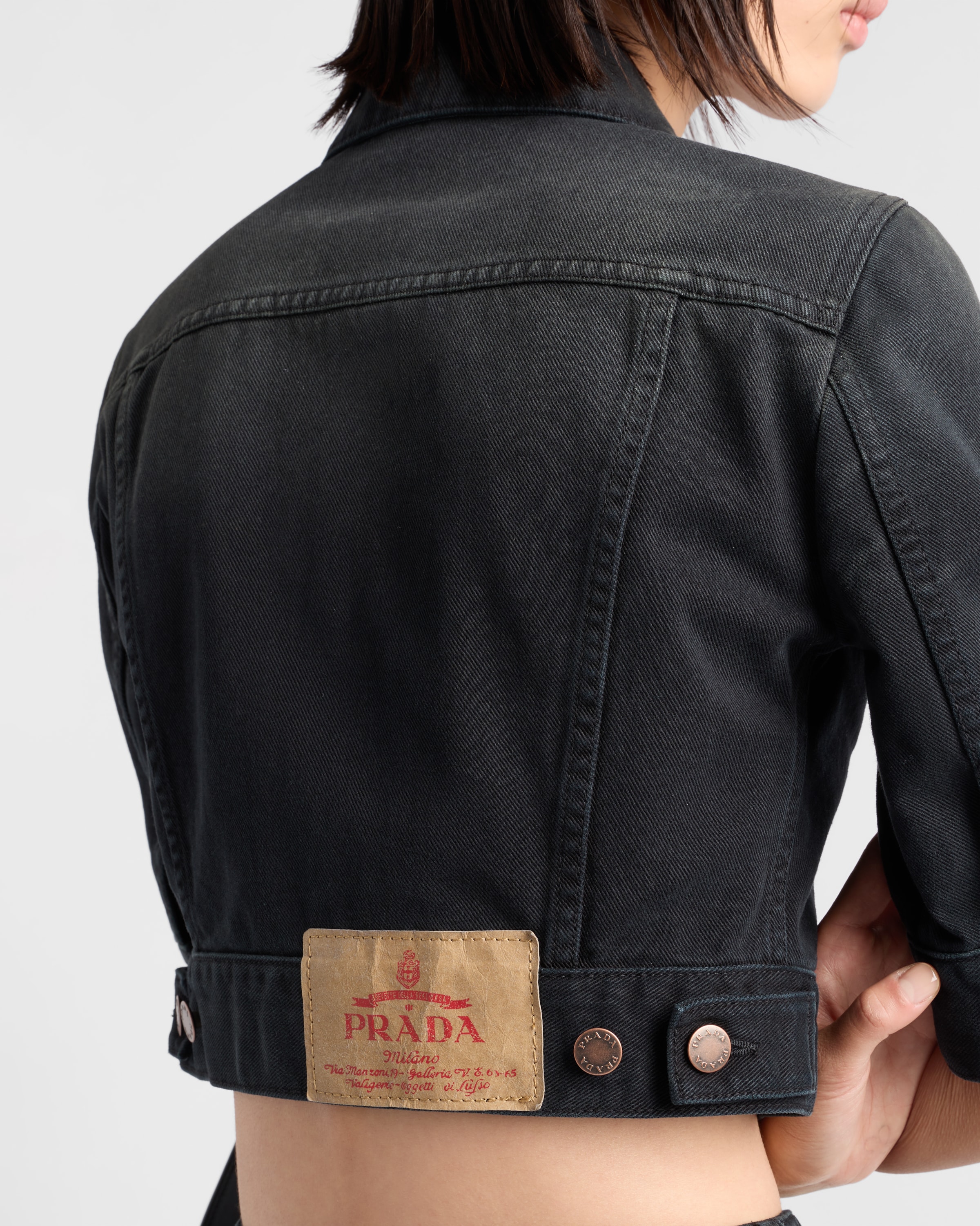 PRADA KURZE BLOUSONJACKE AUS DENIM 