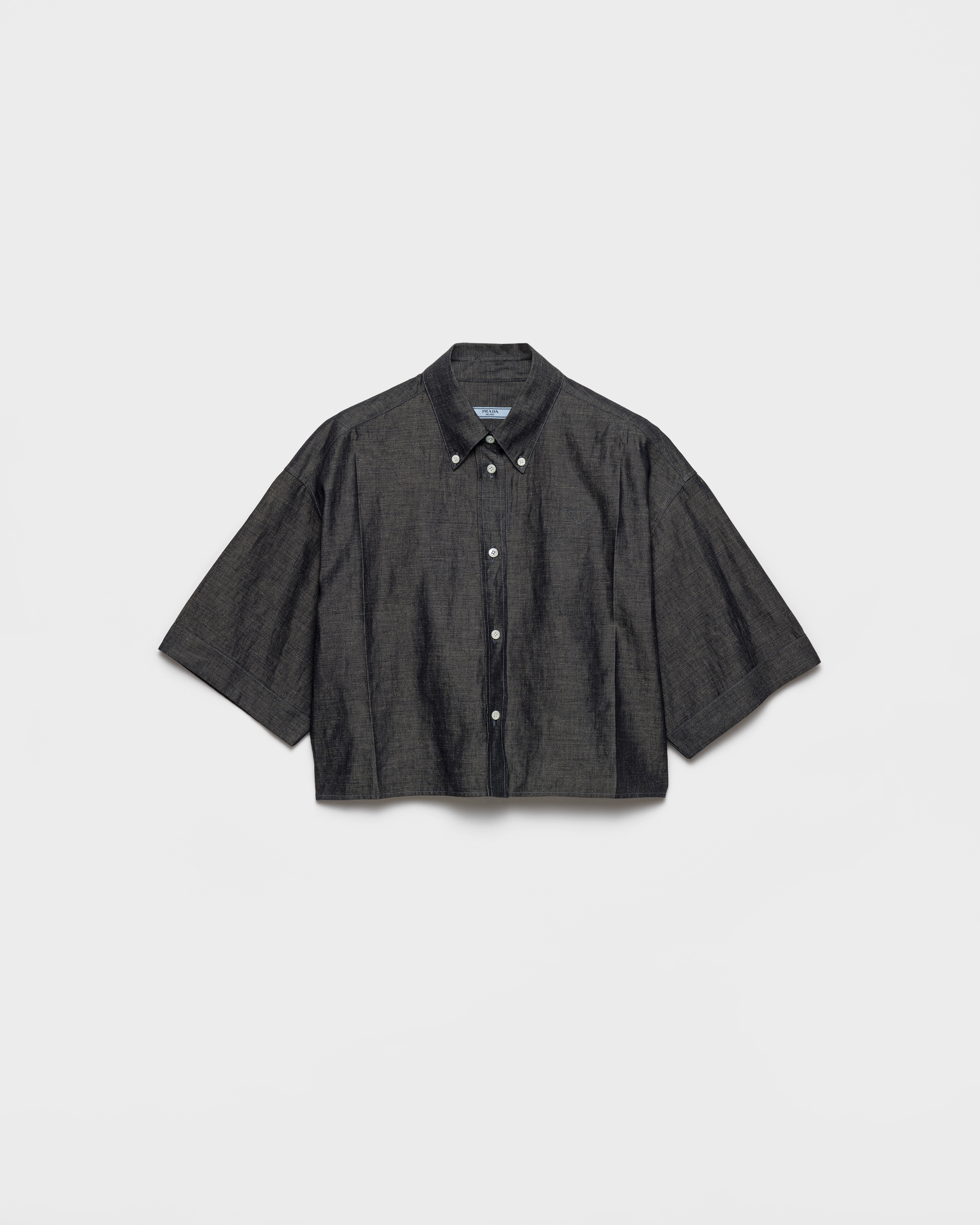 Short-sleeved chambray shirt