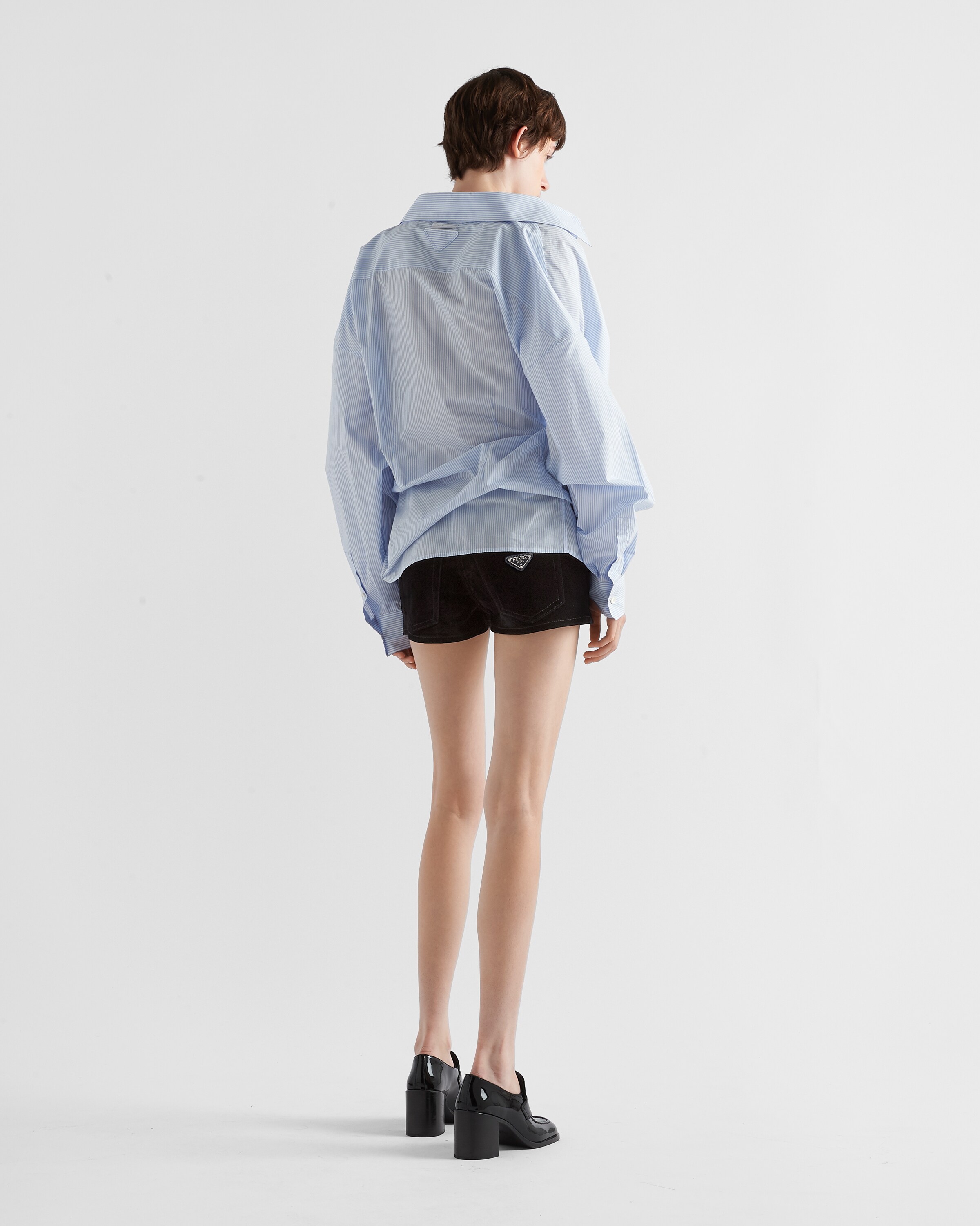 ショートパンツ PRADA | Velvet denim shorts GFP501_12HO_F0557_S_232 PRADA＊Velvet denim shorts ベルベット ショートパンツ＊送料込