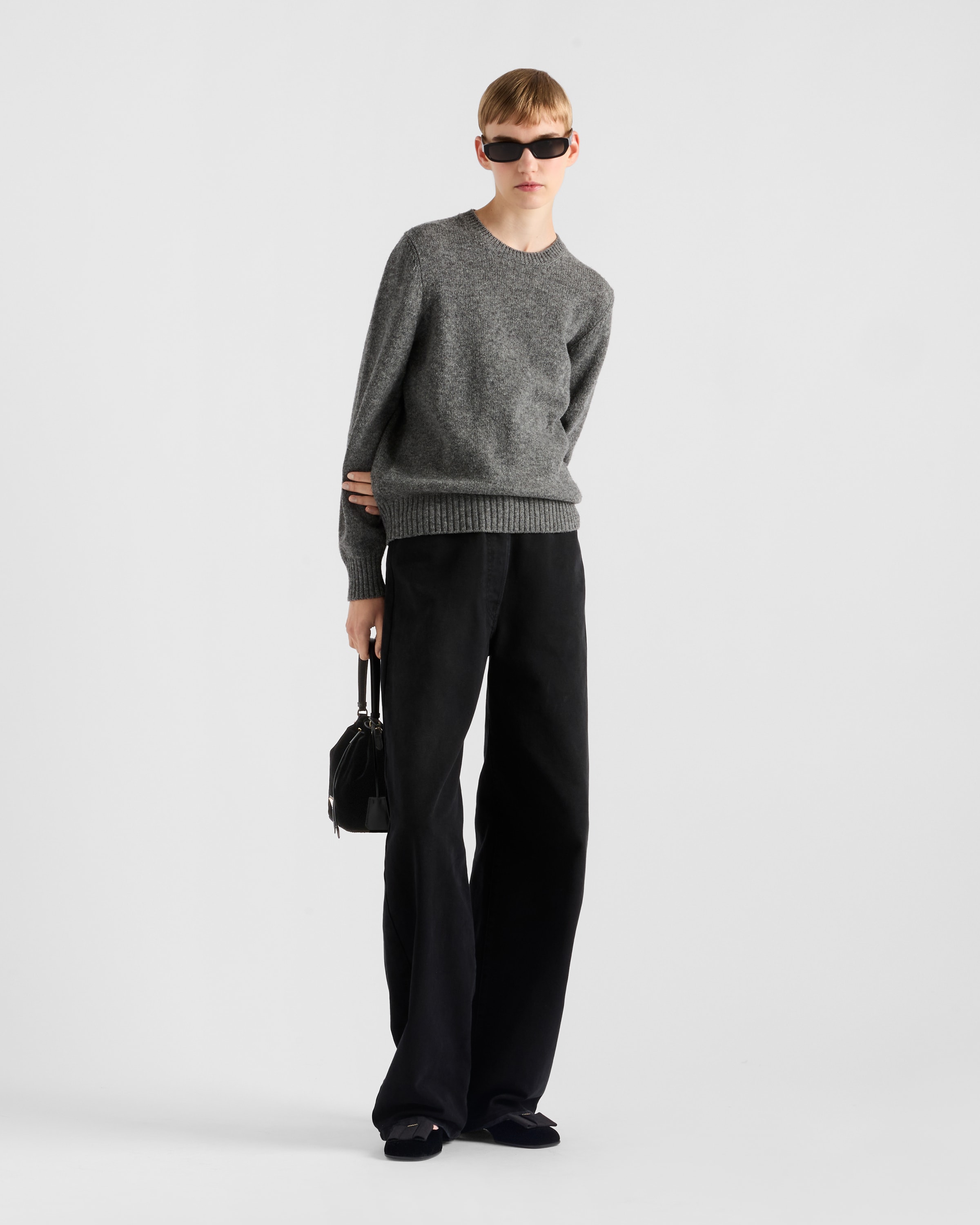 PRADA JEANS AUS DENIM MIT WEITEM BEIN