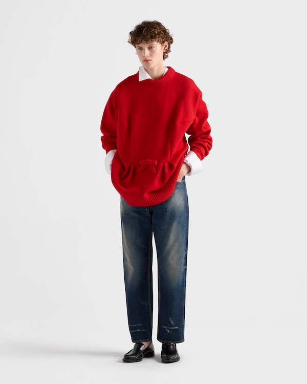 Five-pocket washed denim jeans Five-pocket washed denim jeans