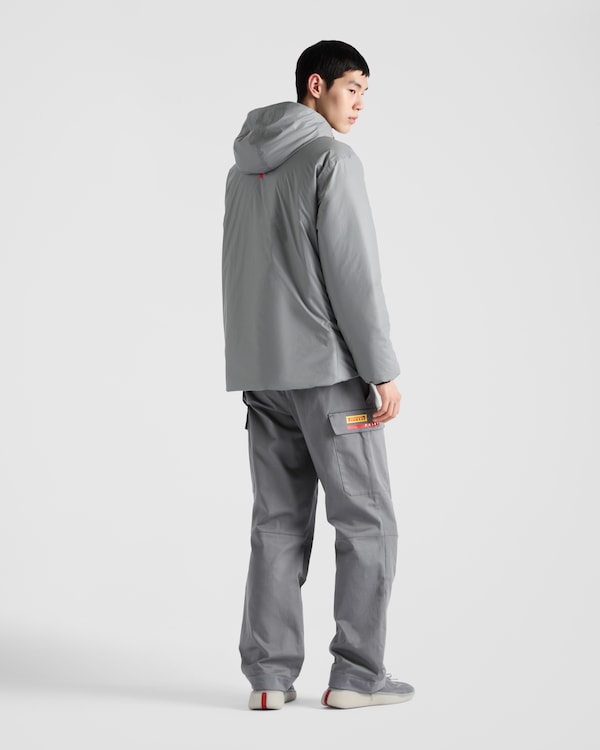 Luna Rossa Prada Pirelli Jacke aus leichtem Re-Nylon Luna Rossa Prada Pirelli Jacke aus leichtem Re-Nylon