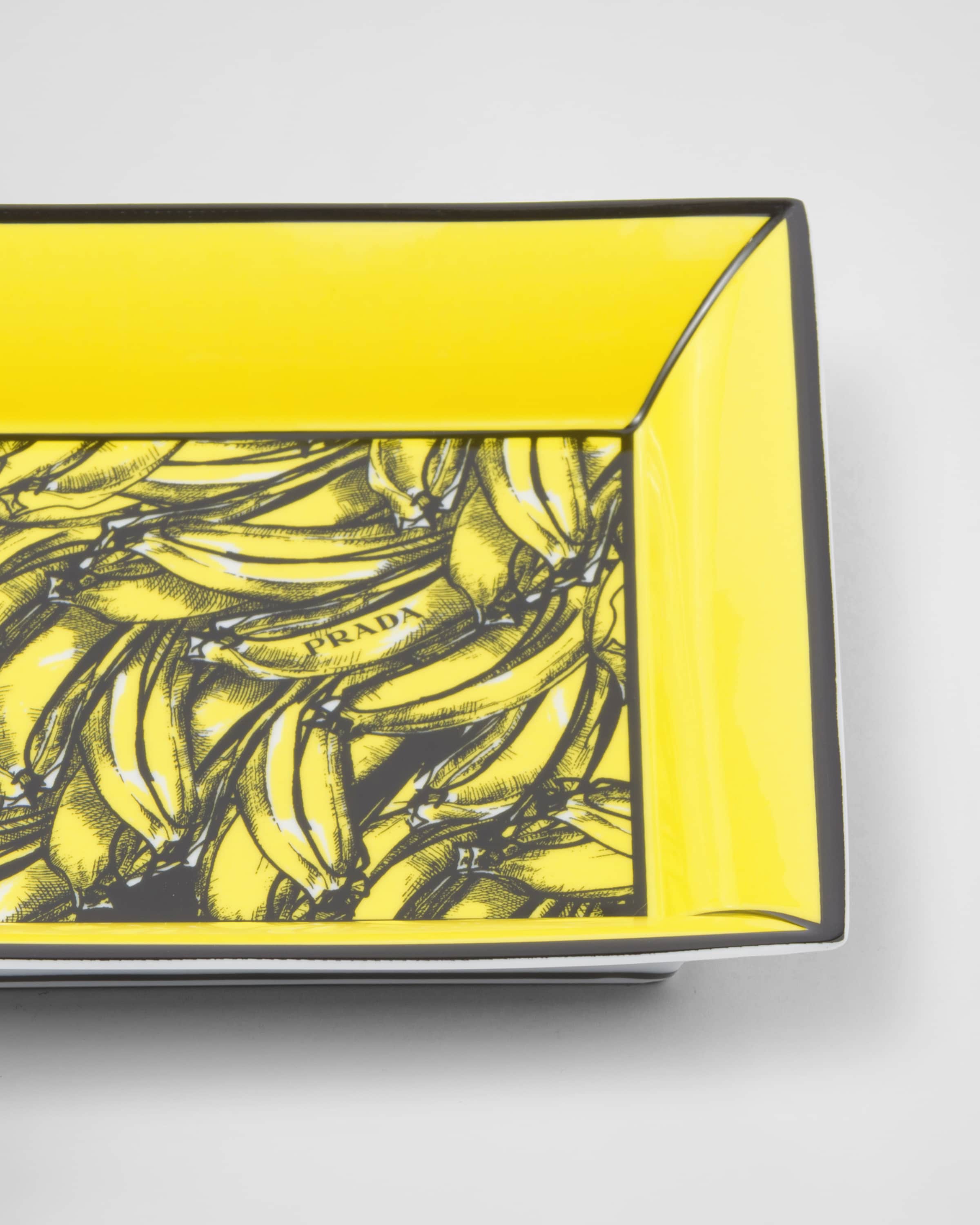 プラダポーセリンスクエアプレート