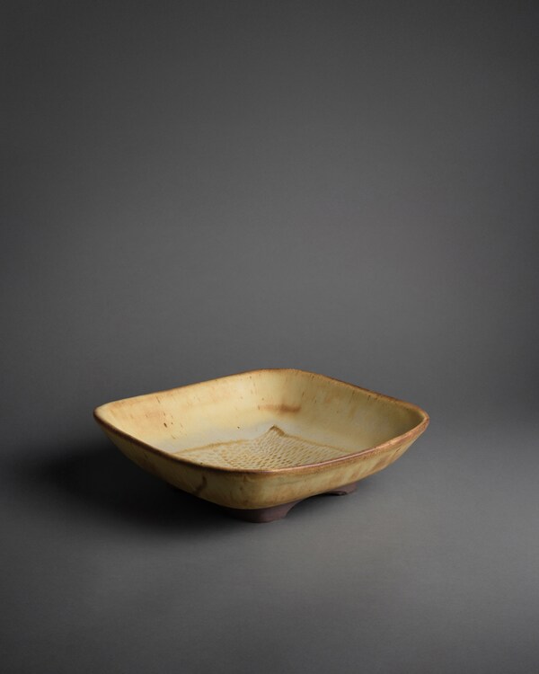 Square Mingei Tray - MULTICOLOR Square Mingei Tray - MULTICOLOR