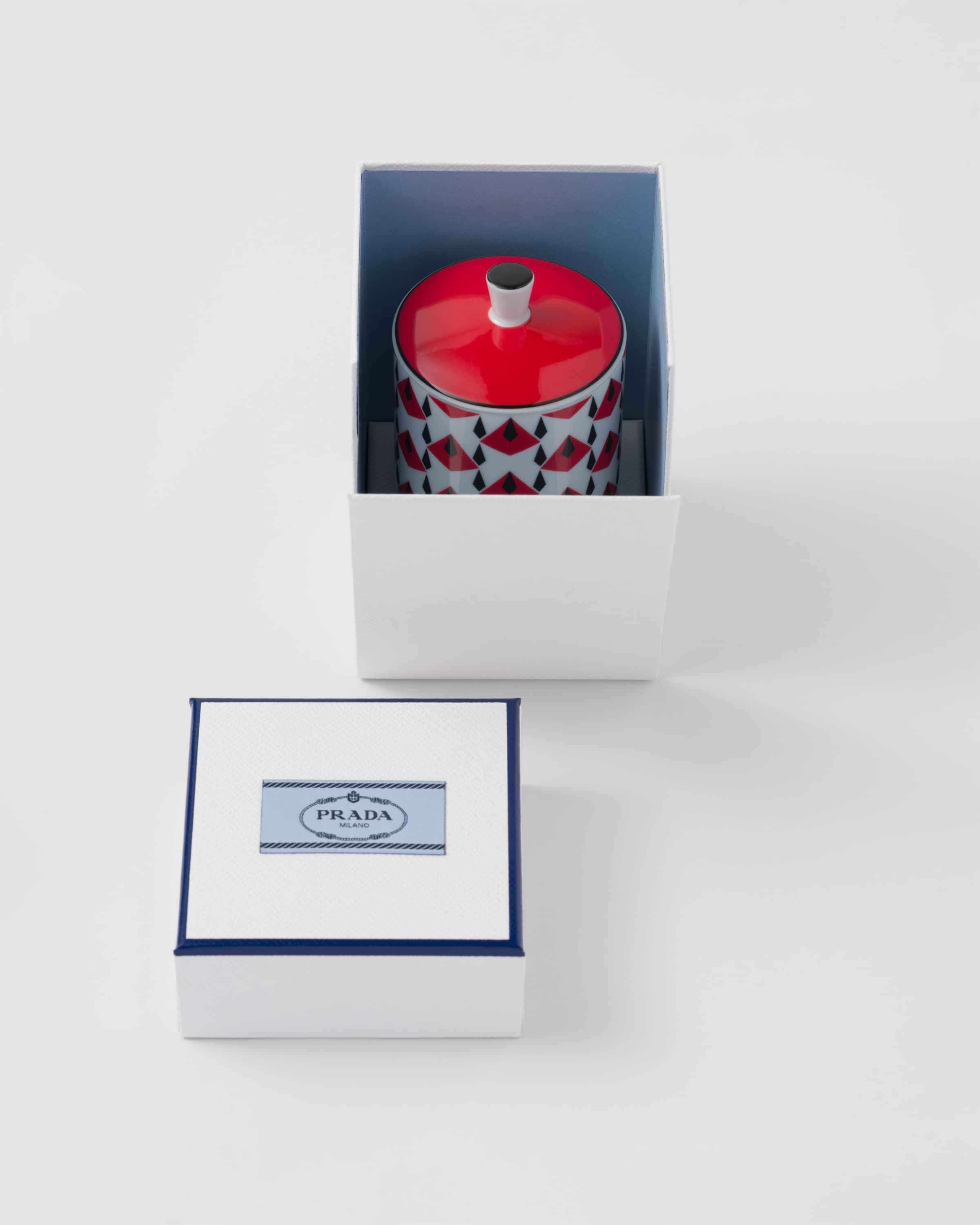 Black/Red Porcelain scented candle - Vienna Red | PRADA