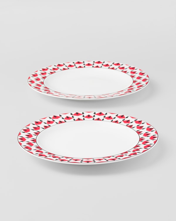 Set of two porcelain dinner plates - Vienna Red Set of two porcelain dinner plates - Vienna Red