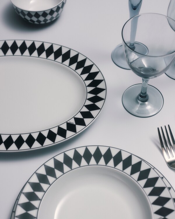 Medium porcelain serving plate - Checkerboard - White/Black Medium porcelain serving plate - Checkerboard - White/Black