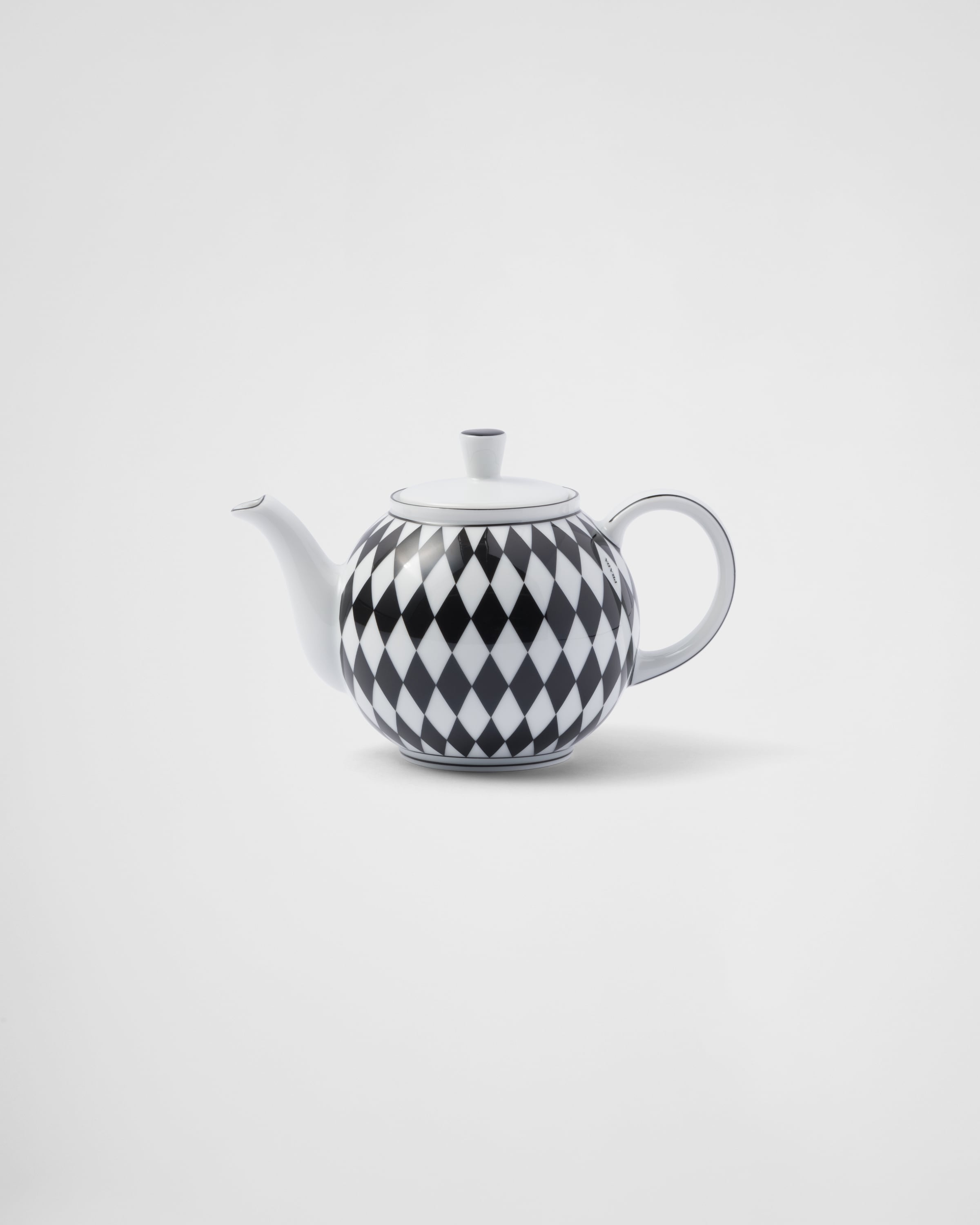 White/Black Porcelain teapot - Checkerboard | PRADA