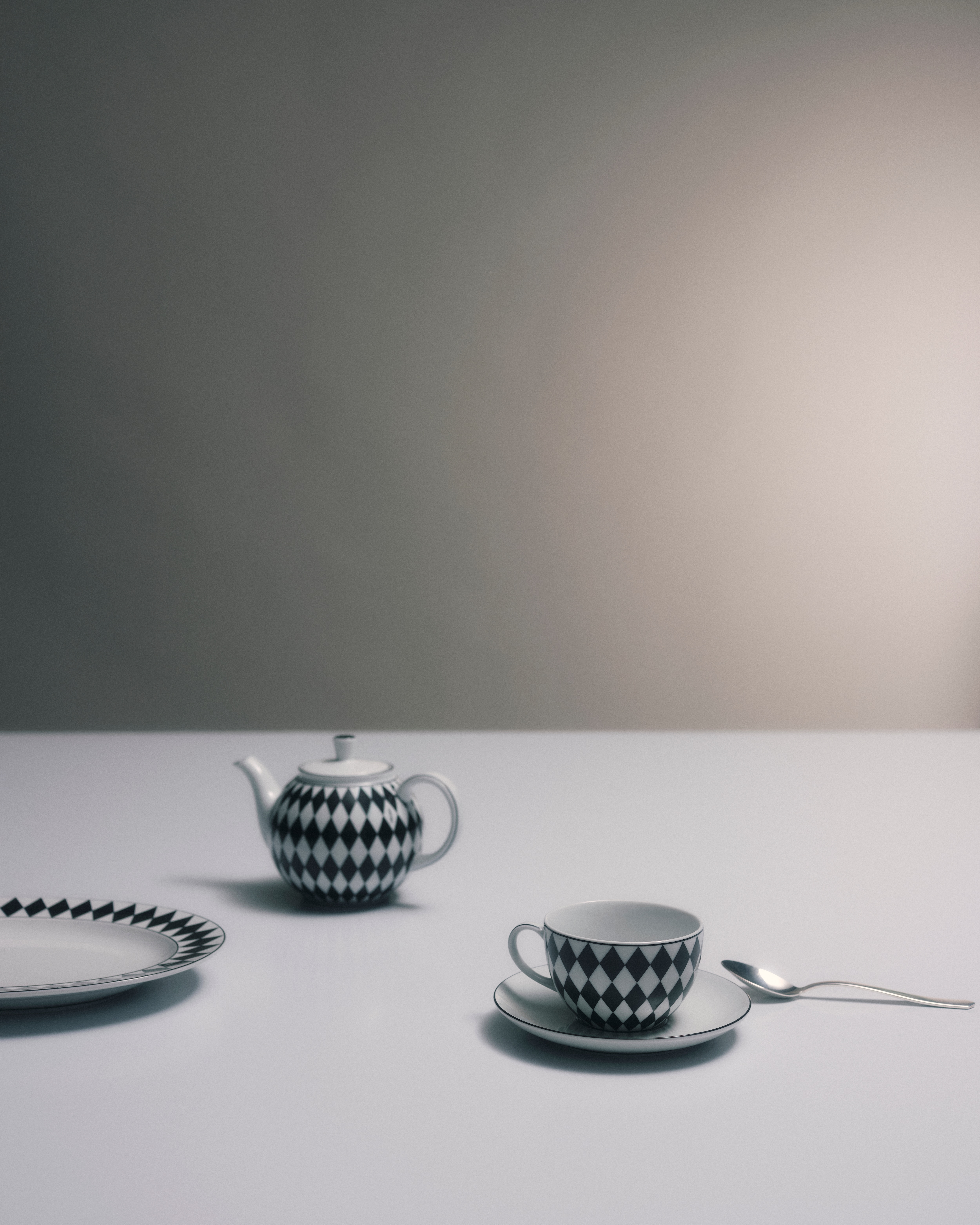 White/black Set of two porcelain tea cups - Checkerboard | PRADA