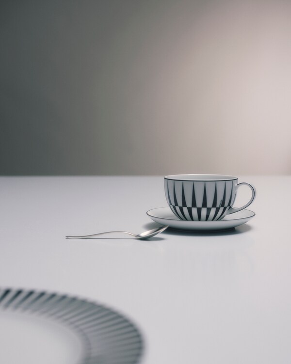 Set of two porcelain cappuccino cups - Stripes - White/Black Set of two porcelain cappuccino cups - Stripes - White/Black