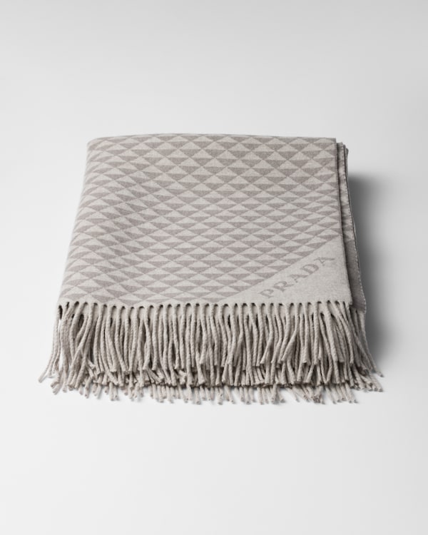 Symbole Double cashmere and wool throw Symbole Double cashmere and wool throw