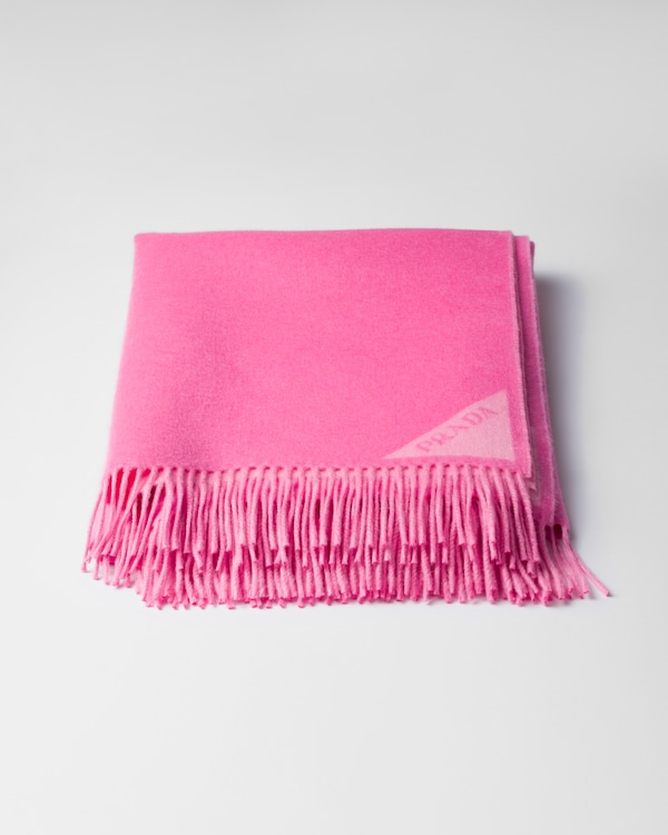 Light jacquard wool and cashmere plaid Light jacquard wool and cashmere plaid