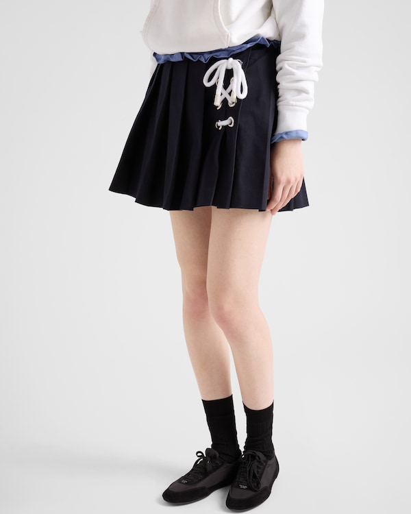 Pleated stretch drill miniskirt Pleated stretch drill miniskirt