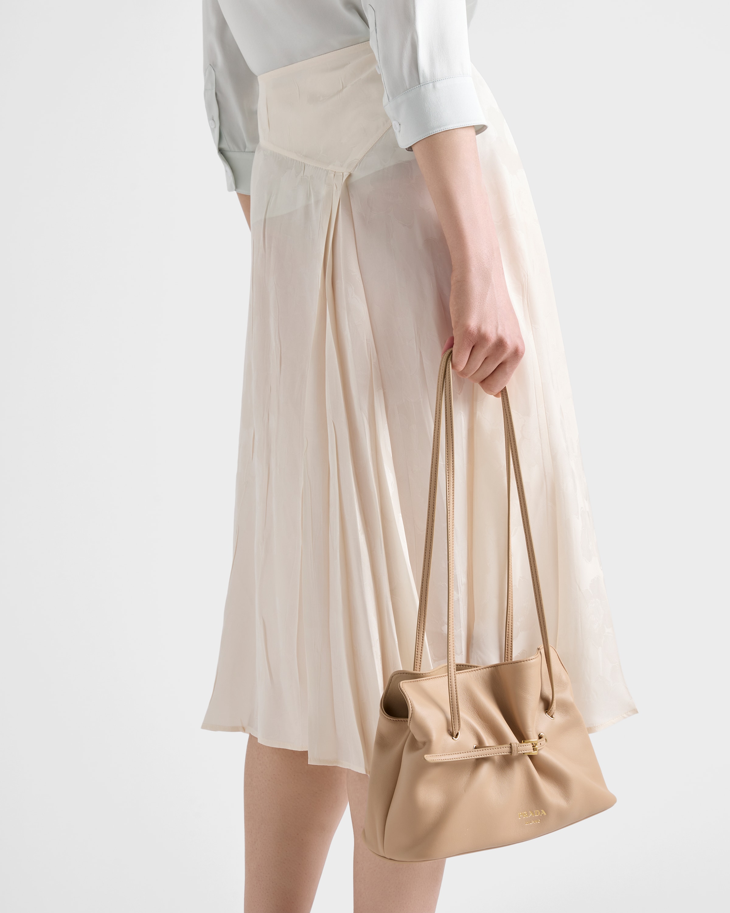【25AW】新作 フローラルプリント ポンジー スカート ◆プラダ◆ アイボリー フローラルプリント ジャカード スカート | PRADA