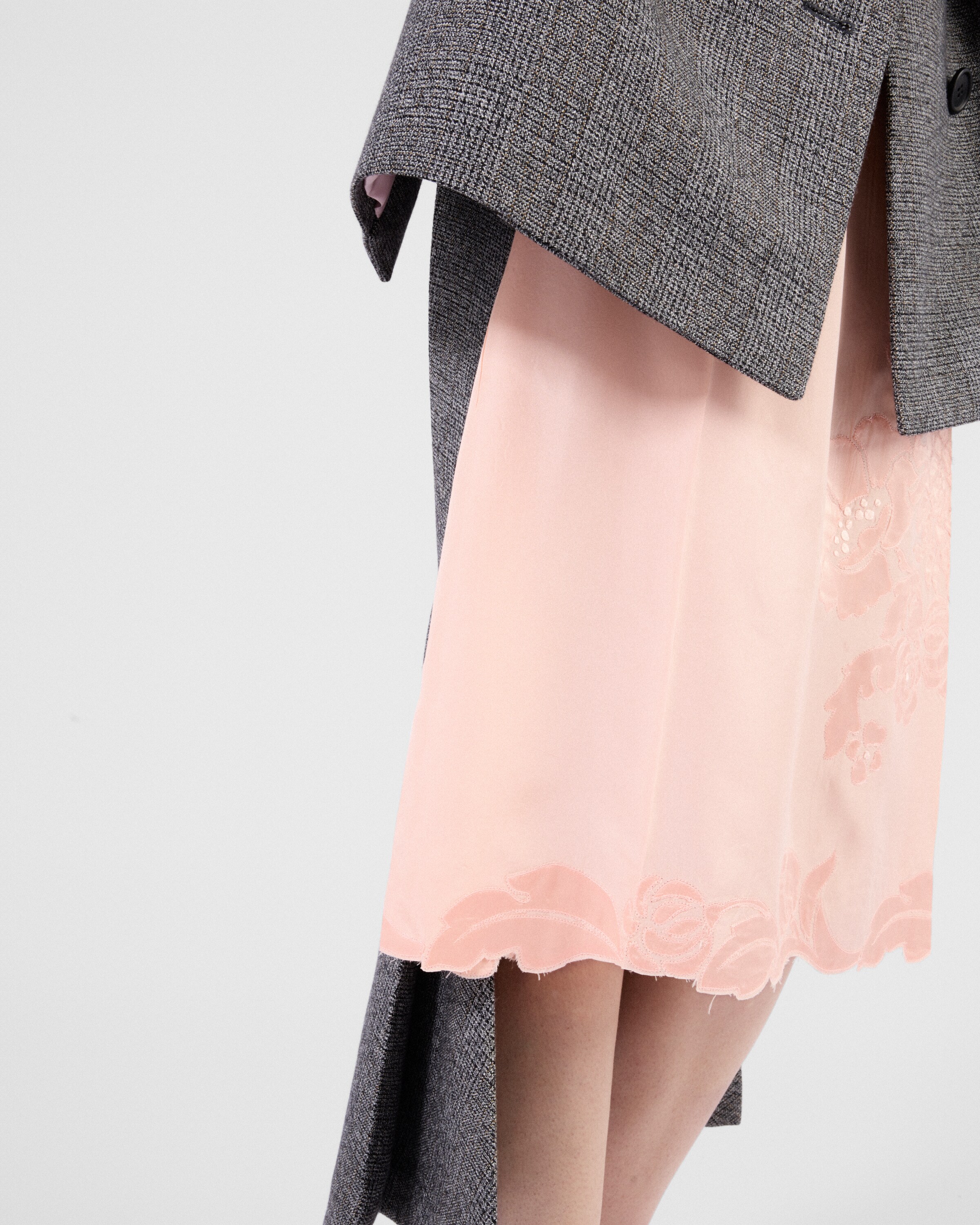 Prada Prince-of-wales Pattern Skirt In Schiefergrau