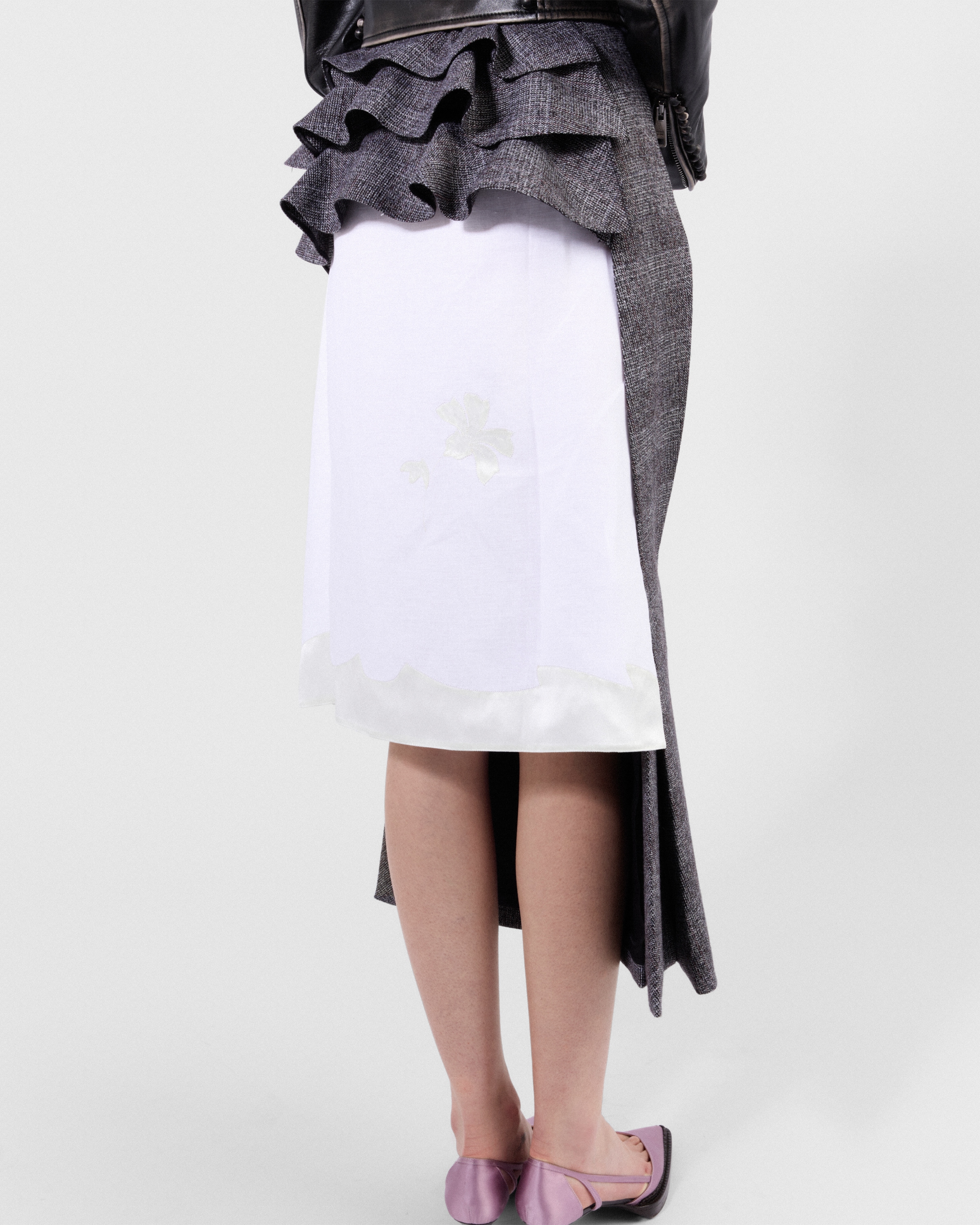 スカート Prada Ivory Linen Skirt White/aqua Embroidered Linen Skirt | PRADA
