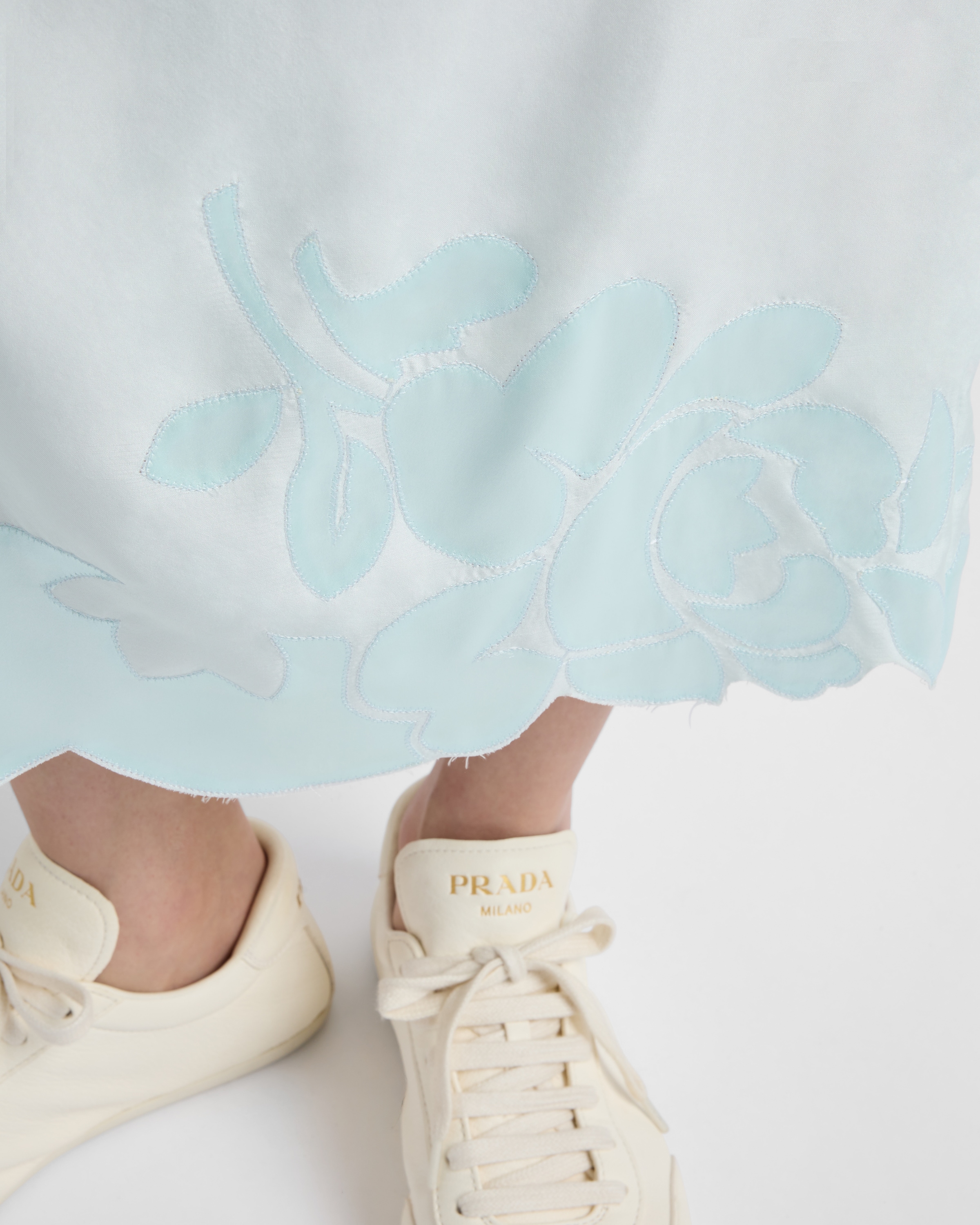 Prada Embroidered Habutai Silk Midi Skirt In Blattgrün