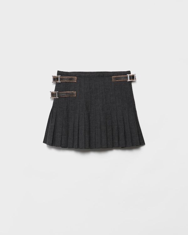 Pleated rush stitch wool miniskirt Pleated rush stitch wool miniskirt