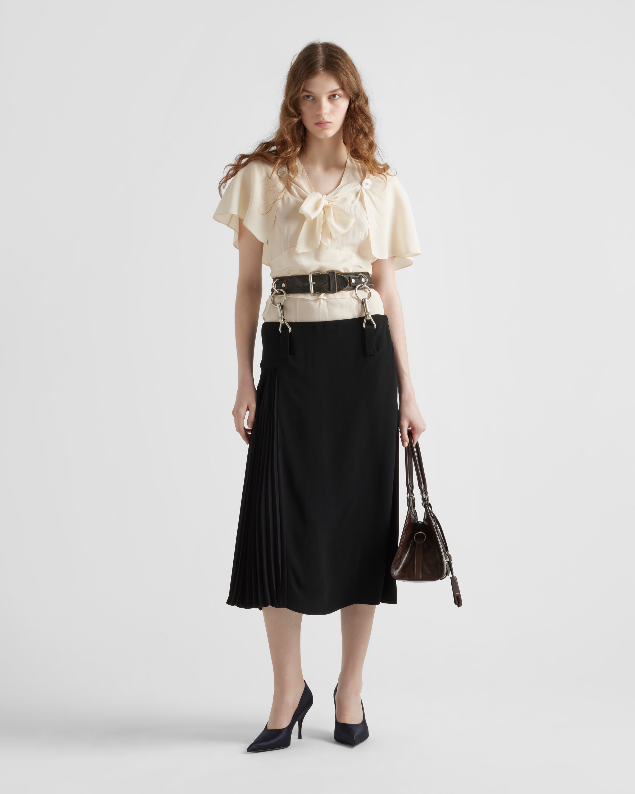 【日本入手困難】プラダ Pleated cady crepe skirt スカート Black Pleated Cady Crepe Skirt | PRADA