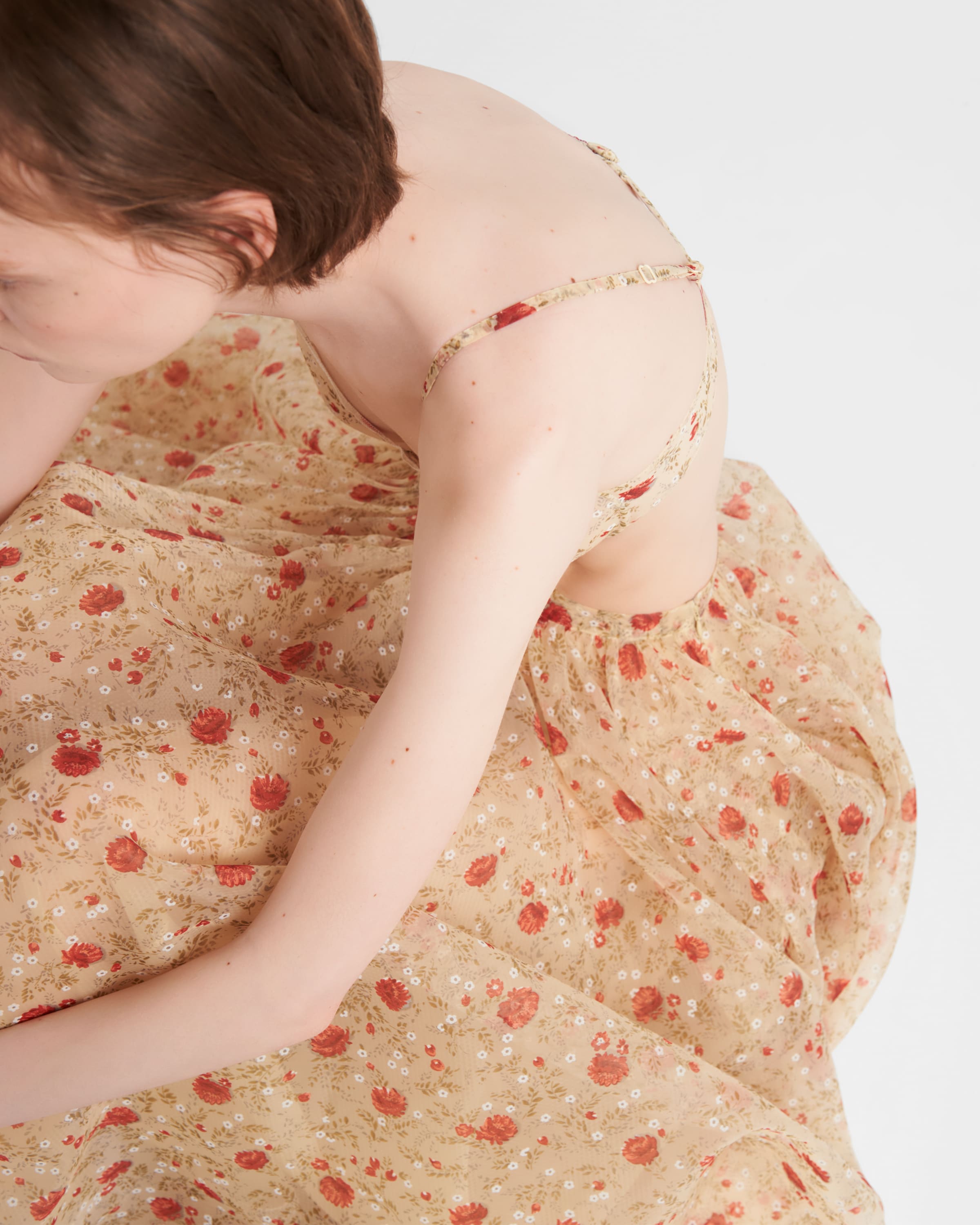 レッド プリント入り ナイロンネット ミディスカート | PRADA 