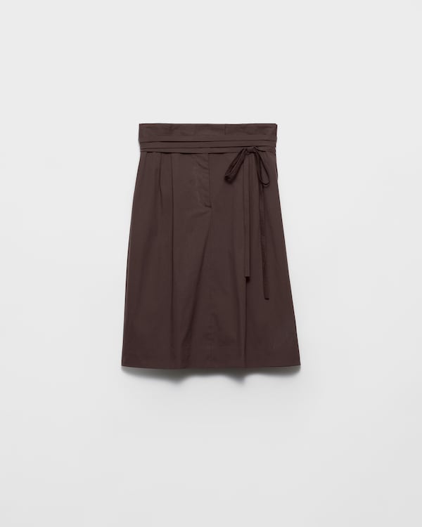 PRADA プラダ 黒レースひざ丈スカート