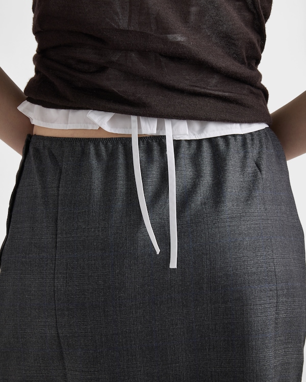 체크 울 미디 스커트 - 앤트러사이트 그레이 체크 울 미디 스커트 - 앤트러사이트 그레이